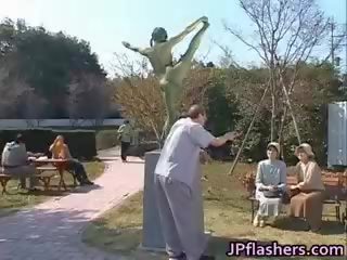 Šialené japonské bronze statue moves part6